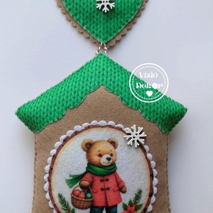Macis házikó téli, Karácsony, Karácsonyi lakásdekoráció, Karácsonyi ajtódíszek, Varrás, MESKA