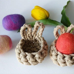 2 db-os  horgolt, húsvéti nyuszifüles tojástartó szett bézs - Meska.hu