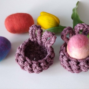 2 db-os  horgolt, húsvéti nyuszifüles tojástartó szett berry mix - otthon & életmód - dekoráció - asztal és polc dekoráció - dekorációs tál, tartó - Meska.hu