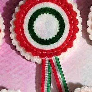 Kokárda kerek sima középpel (kitűző alappal a hátulján) - Meska.hu