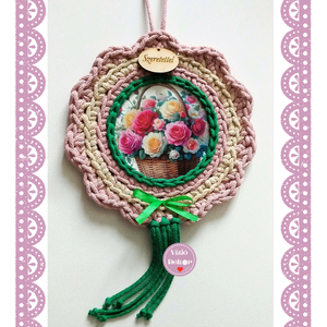 Horgolt  virágos szegélyű tulipános tábla , Otthon & Életmód, Dekoráció, Fali és függő dekoráció, Függődísz, Horgolás, MESKA