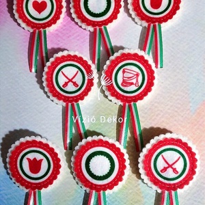 Kokárda  kerek többféle (kitűző alappal a hátulján), Ékszer, Kitűző és Bross, Varrás, MESKA