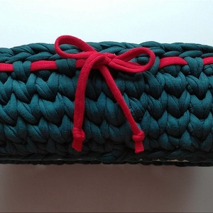 Virágos horgolt tároló - otthon & életmód - dekoráció - asztal és polc dekoráció - dekorációs tál, tartó - Meska.hu