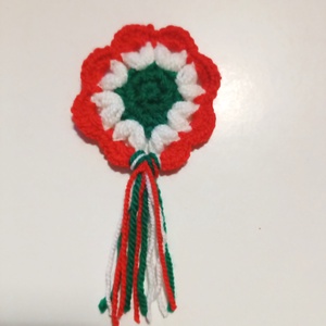 Horgolt kokárda - ékszer - kitűző és bross - Meska.hu