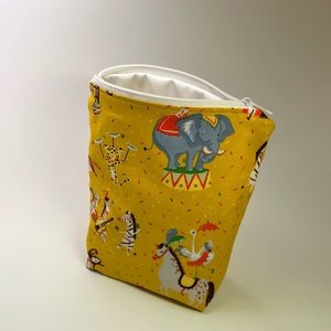 Pamutvászon Tízórai tartó PUL béléssel cirkusz mintával - szendvics csomagoló - szendvics csomagoló - Meska.hu