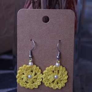 Virágzó horgolt fülbevaló (sárga), Ékszer, Fülbevaló, Lógó fülbevaló, Horgolás, MESKA