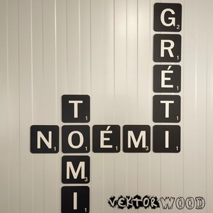 Scrabble dekor betűk - otthon & életmód - dekoráció - fali és függő dekoráció - betű & név - Meska.hu