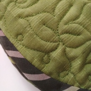 Patchwork, quilt neszesszer, zöld - táska & tok - neszesszer - Meska.hu