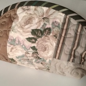Nagy méretű,  rózsás neszesszer, Táska & Tok, Neszesszer, Patchwork, foltvarrás, Varrás, MESKA