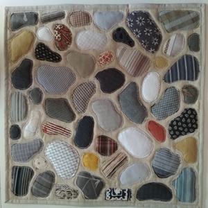 Kavicsos quilt párnahuzat - Meska.hu