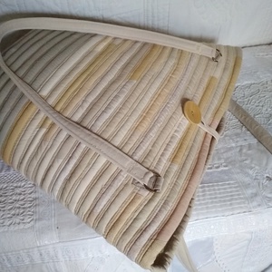 Válltáska pasztell-khaki színekkel  - táska & tok - kézitáska & válltáska - nagy pakolós táska - Meska.hu