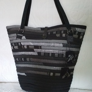 'City night' ezüst-fekete válltáska, Táska & Tok, Kézitáska & válltáska, Válltáska, Varrás, MESKA