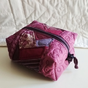 Neszesszer püspöklilákkal, Táska & Tok, Neszesszer, Patchwork, foltvarrás, Varrás, MESKA