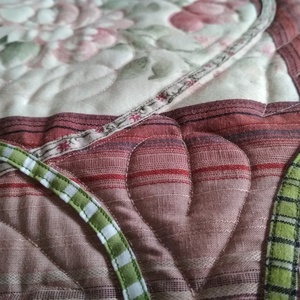 Rózsás patchwork és quilt párnahuzat - otthon & életmód - lakástextil - párna & párnahuzat - díszpárnahuzat - Meska.hu