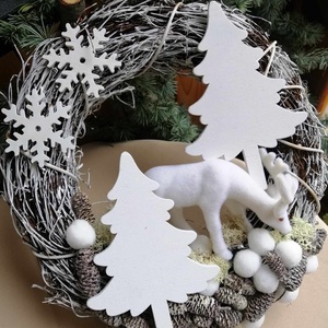 Téli kopogtató szarvassal , Karácsony, Adventi díszek, Adventi ajtódísz, Virágkötés, MESKA