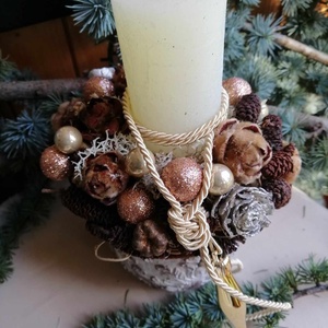 Karácsonyi asztaldísz barokk mintás kaspóban - karácsony - adventi díszek - adventi asztaldísz - Meska.hu