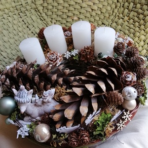 Erdei hangulatú adventi koszorú rusztikus dekorációkkal - karácsony - adventi díszek - adventi asztaldísz - Meska.hu