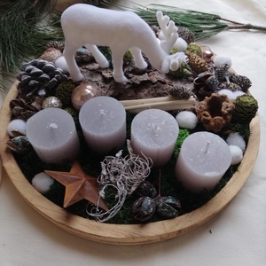 Adventi  gyertyás  dekoráció fa tálcán, Karácsony, Adventi díszek, Adventi asztaldísz, Virágkötés, MESKA