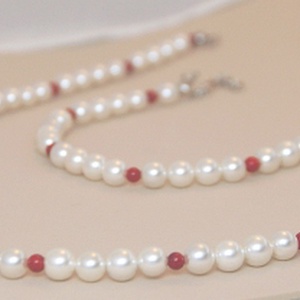 Shell pearl és korall szett (nyaklánc és karkötő) / Shell pearl + coral set (necklace and bracelet) - Meska.hu
