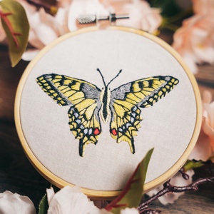 Fecskefarkú pillangó, Művészet, Textilkép, Egyéb, Hímzés, MESKA