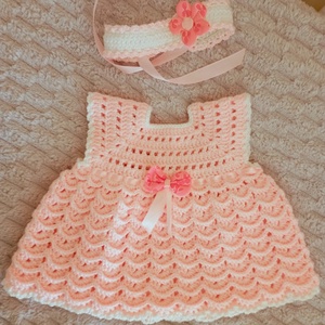 Halvány rózsaszín baba ruhácska hozzá illő fejdísszel - 62-68-as méret, Ruha & Divat, Babaruha & Gyerekruha, Babafotózási ruha és kellék, Horgolás, Varrás, MESKA