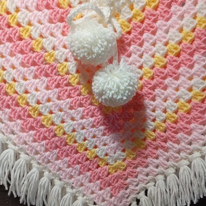 Tavaszi poncsó pici lányoknak - baba - mama - babaruházat - Meska.hu