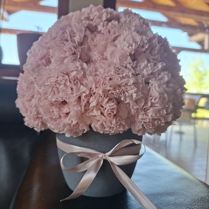 Szalvéta virág, szülinapra, névnapra, anyák napjára, ballagásra. Örökvirág. Ajándék. - otthon & életmód - virágdekoráció - virágdíszek - virágdísz kaspóban - Meska.hu