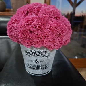 Szalvéta virág, szülinapra, névnapra, anyák napjára, ballagásra. Örökvirág. Ajándék. - otthon & életmód - virágdekoráció - virágdíszek - virágdísz kaspóban - Meska.hu