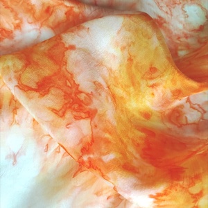 Márvány selyemkendő  - Meska.hu