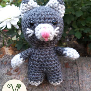 Mici horgolt cica, Játék & Sport, Plüssállat & Játékfigura, Cica, Horgolás, MESKA