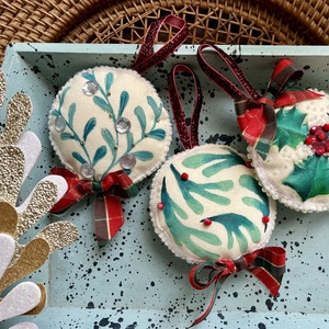 3 festett dísz - karácsony - karácsonyi lakásdekoráció - karácsonyfadíszek - Meska.hu