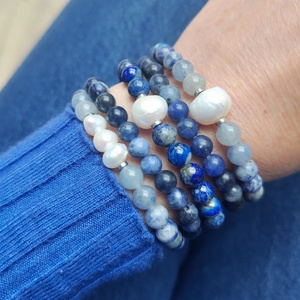 Ásványgyöngy karkötő édesvízi gyönggyel - ékszer - karkötő - gyöngyös karkötő - Meska.hu Ásványgyöngy karkötő édesvízi gyönggyel - ékszer - karkötő - gyöngyös karkötő - Meska.hu