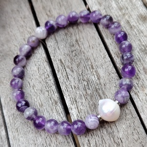 Ásványgyöngy karkötő édesvízi gyönggyel - ékszer - karkötő - gyöngyös karkötő - Meska.hu Ásványgyöngy karkötő édesvízi gyönggyel - ékszer - karkötő - gyöngyös karkötő - Meska.hu