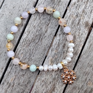 Karácsonyi ásványgyöngy karkötő  - ékszer - karkötő - gyöngyös karkötő - Meska.hu