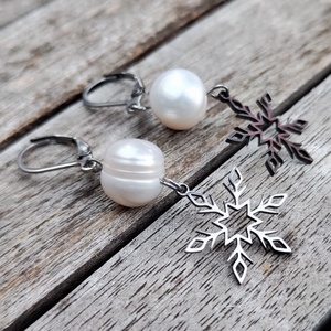 Édesvízi gyöngy fülbevaló - ékszer - fülbevaló - lógó fülbevaló - Meska.hu