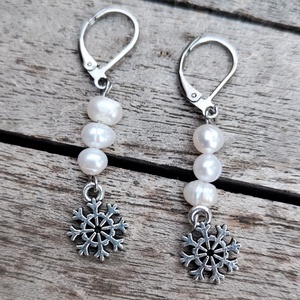 Édesvízi gyöngy fülbevaló - ékszer - fülbevaló - lógó fülbevaló - Meska.hu