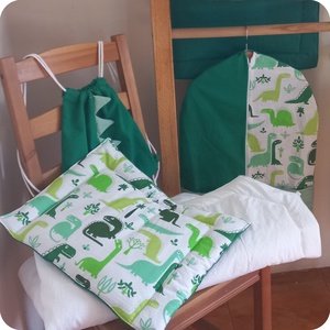 Dínós ovis 6 darabos szettben , Játék & Sport, Ovis felszerelés, Ovis szett, Varrás, MESKA