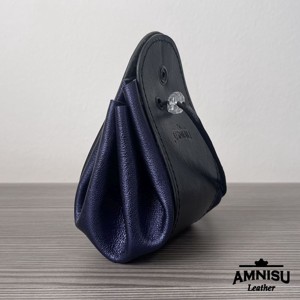 2in1 szütyő és kockatálca - fekete - metál sötétkék - játék & sport - táblajáték és kártyajáték - társasjátékok - dobókocka - Meska.hu