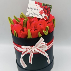 Piros tulipános virágbox ballagásra vagy bármilyen alkalomra, Otthon & Életmód, Dekoráció, Virágdísz és tartó, Csokor & Virágdísz, Virágkötés, MESKA