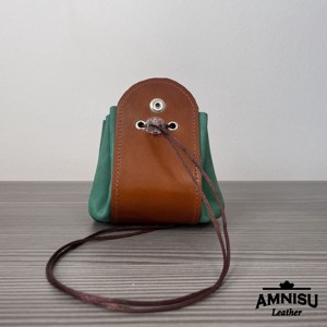 2in1 szütyő és kockatálca - konyak - zöld - játék & sport - táblajáték és kártyajáték - társasjátékok - dobókocka - Meska.hu