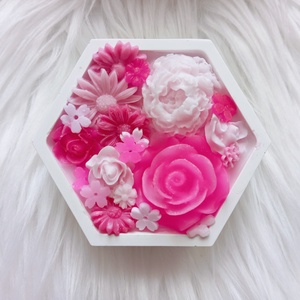 Rózsaszín virágtenger (hatszög) - otthon & életmód - gyertya, illat, aroma - gyertya - Meska.hu