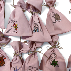 Kézműves adventi kalendárium, hímzett zsákok  - karácsony - adventi díszek - adventi naptár - Meska.hu