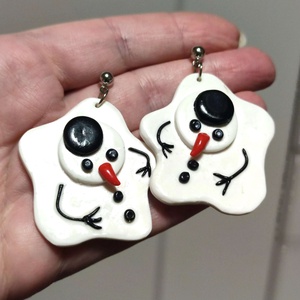 Olvadó Hóemberke fülbevaló - ékszer - fülbevaló - lógó fülbevaló - Meska.hu