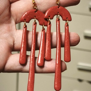 Bájos Bordó fülbevaló - ékszer - fülbevaló - lógó fülbevaló - Meska.hu