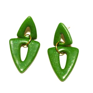 Tavaszi Zöld fülbevaló - ékszer - fülbevaló - lógó fülbevaló - Meska.hu