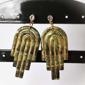 Aranyló Erdőív fülbevaló - ékszer - fülbevaló - lógó fülbevaló - Meska.hu