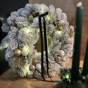 Havas, LED-es téli, adventi kopogtató - karácsony - karácsonyi lakásdekoráció - karácsonyi ajtódíszek - Meska.hu