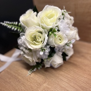Fehér elegancia 2026 menyasszonyi csokor - esküvő - menyasszonyi- és dobócsokor - Meska.hu