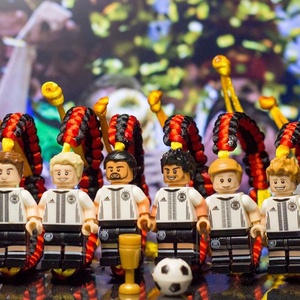 Német válogatott Minifig karkötő - ékszer - karkötő - karkötő medállal - Meska.hu