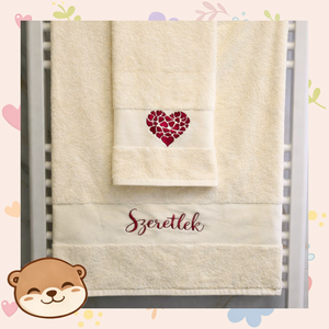 Valentin-napi hímzett törölköző szett � Szeretlek felirattal, ivory prémium törölközők, romantikus ajándék pároknak, Otthon & Életmód, Fürdőszoba, Törölköző, Hímzés, MESKA
